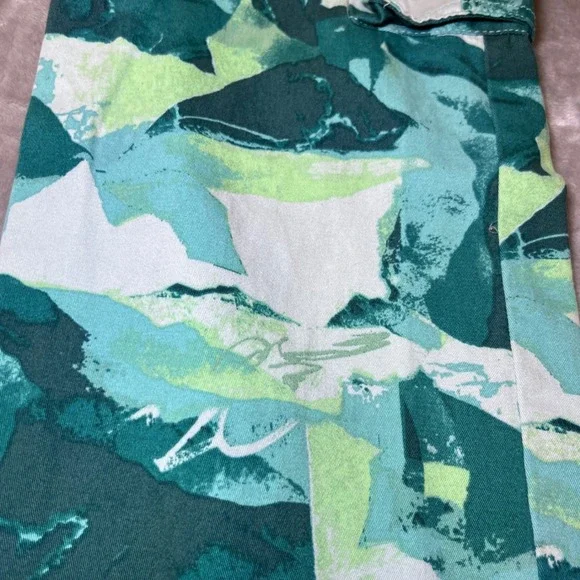 Forever 21 Womens Size Small Cargo Pants Teal Green Abstract Wide Leg Y2K - Picture 14 of 16